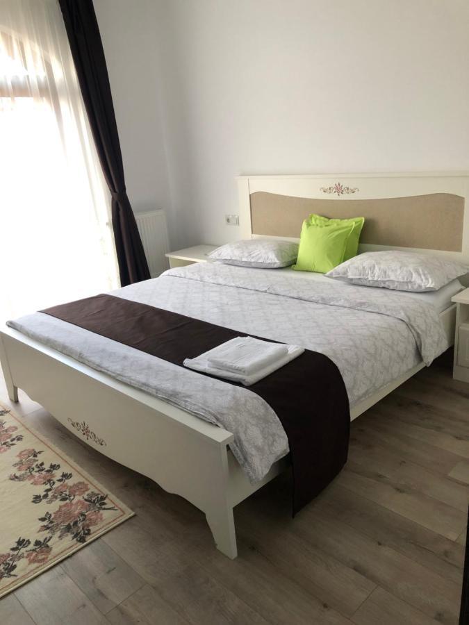 Holiday Luxury Villa With Private Garden Selimbar Exterior foto